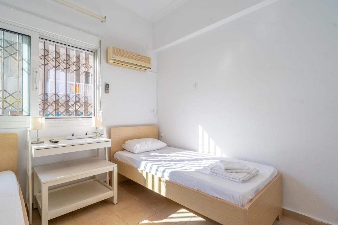 Apartment 1Km From Acropolis Filoppapou Hill Atenas Exterior foto